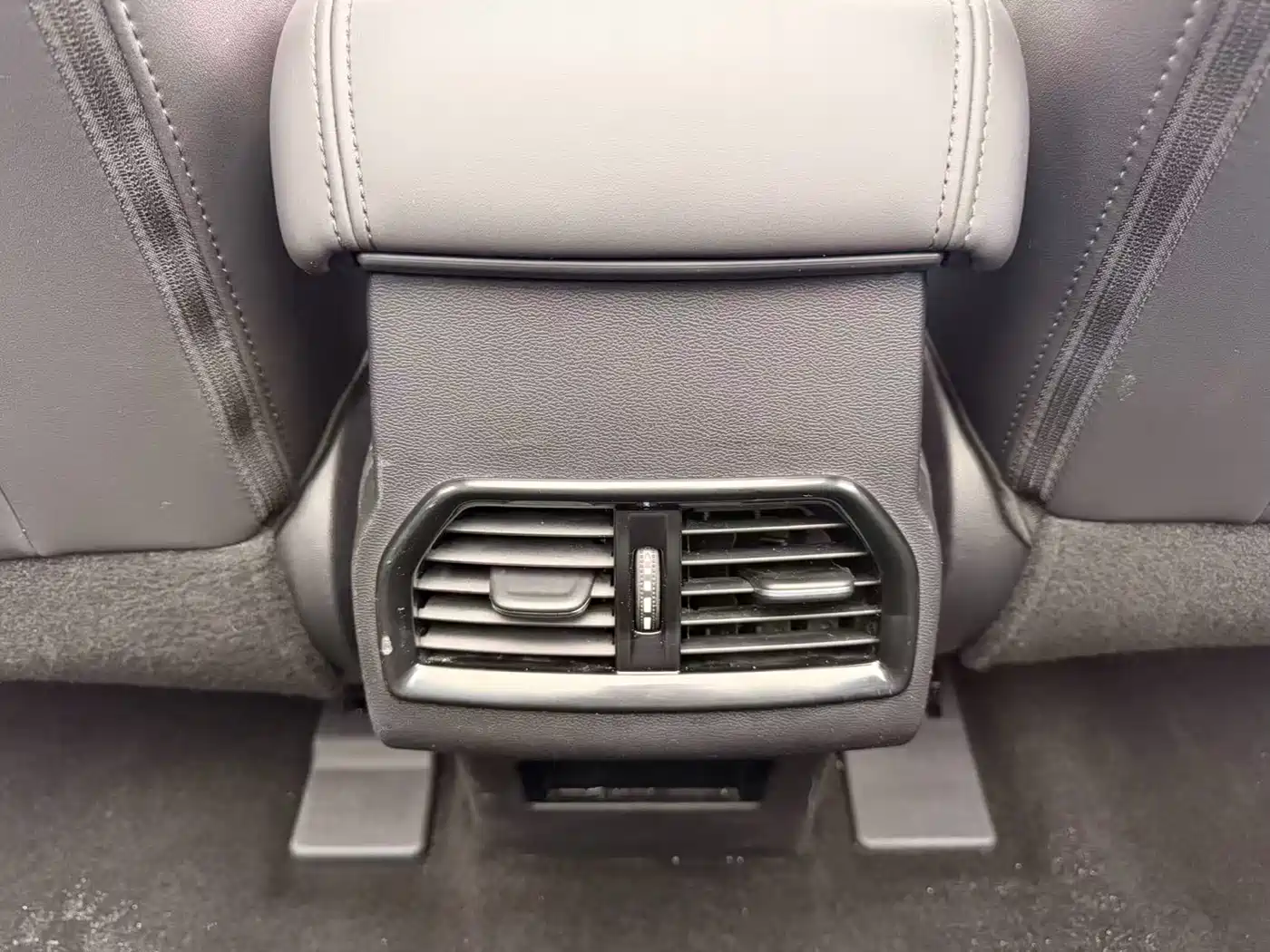 WEI PAI WEI BRAND VV5