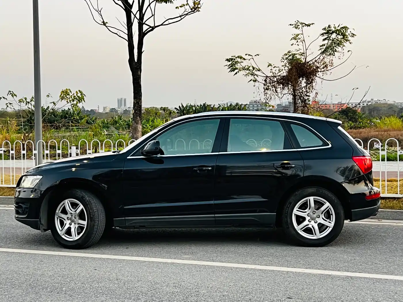 Audi Q5 2012 2.0TFSI Technology фото 6