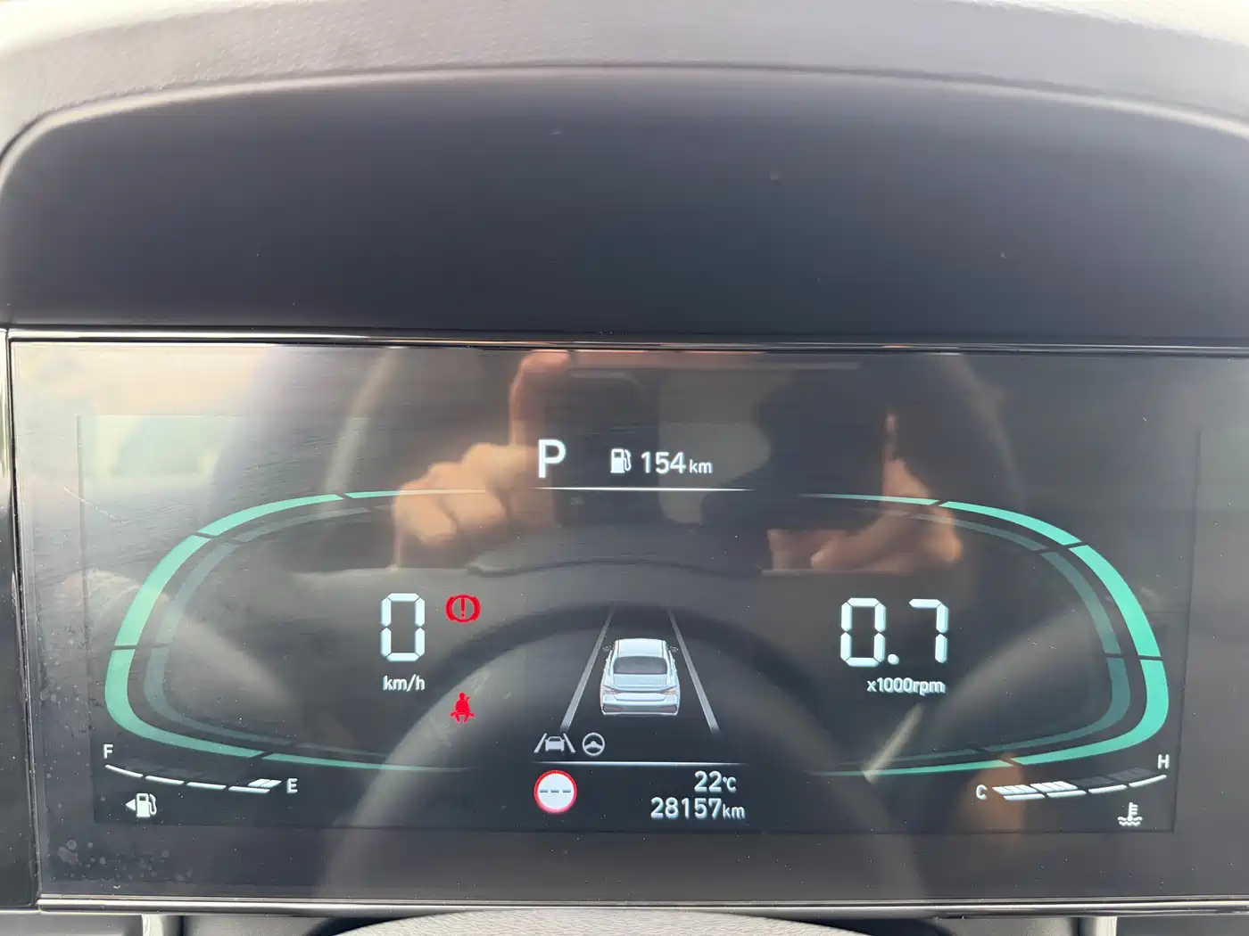 Hyundai Elantra 2023 Model 1.5L CVT LUX Premium Edition фото 8