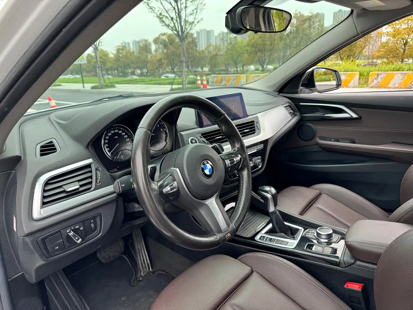 BMW 1 Series 2019 120i M Sport Package фото 10