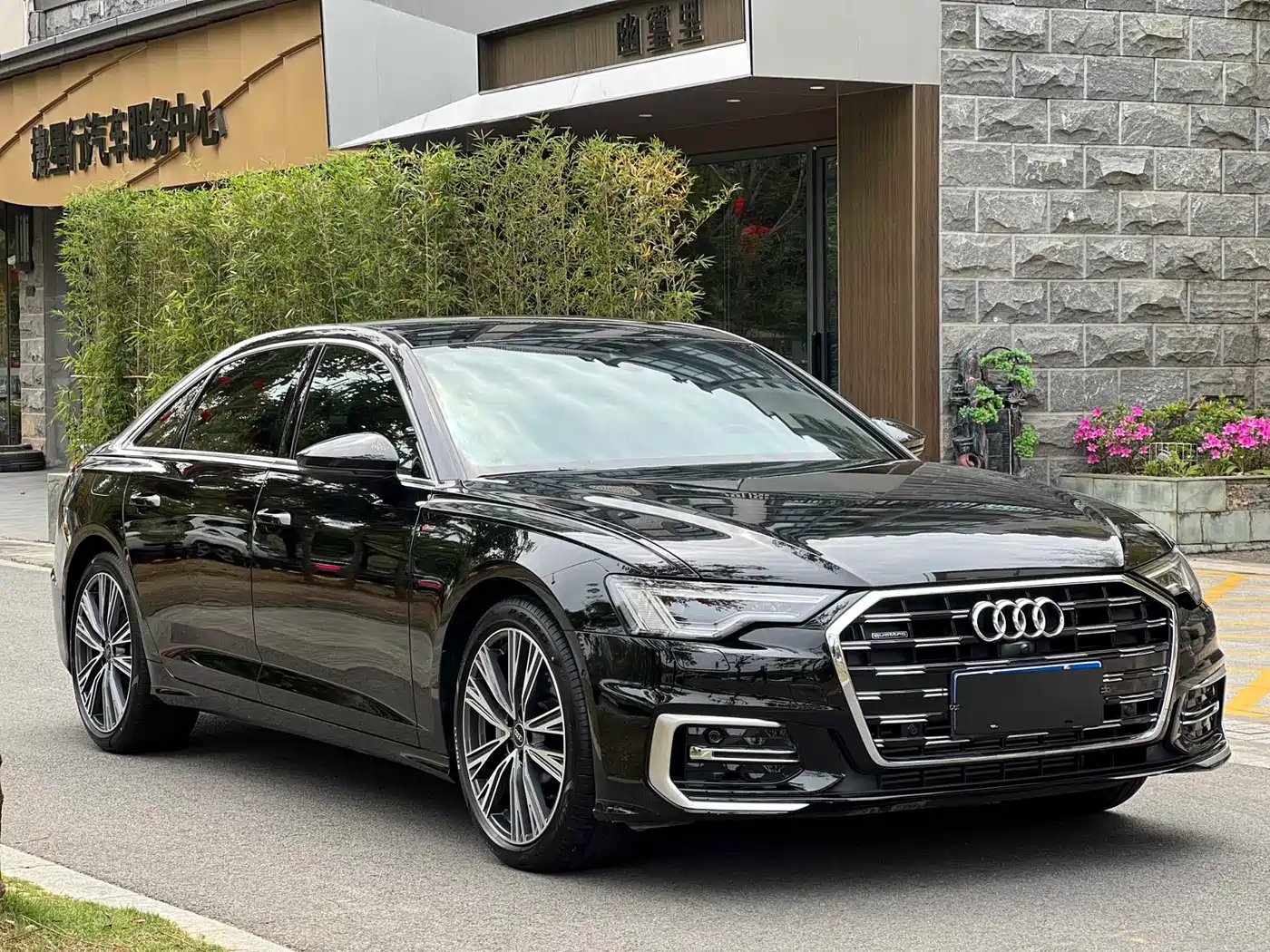 Audi A6L 2024 45 TFSI Premium Dynamic фото 3