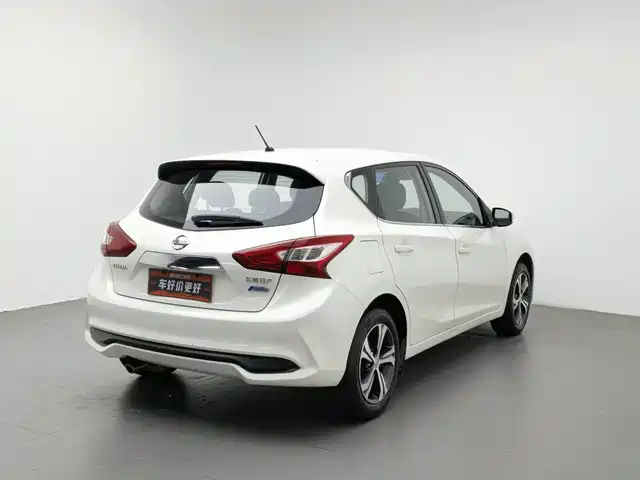 Nissan Tiida 2019 1.6L CVT Smart Drive Edition (China VI) — фото 2