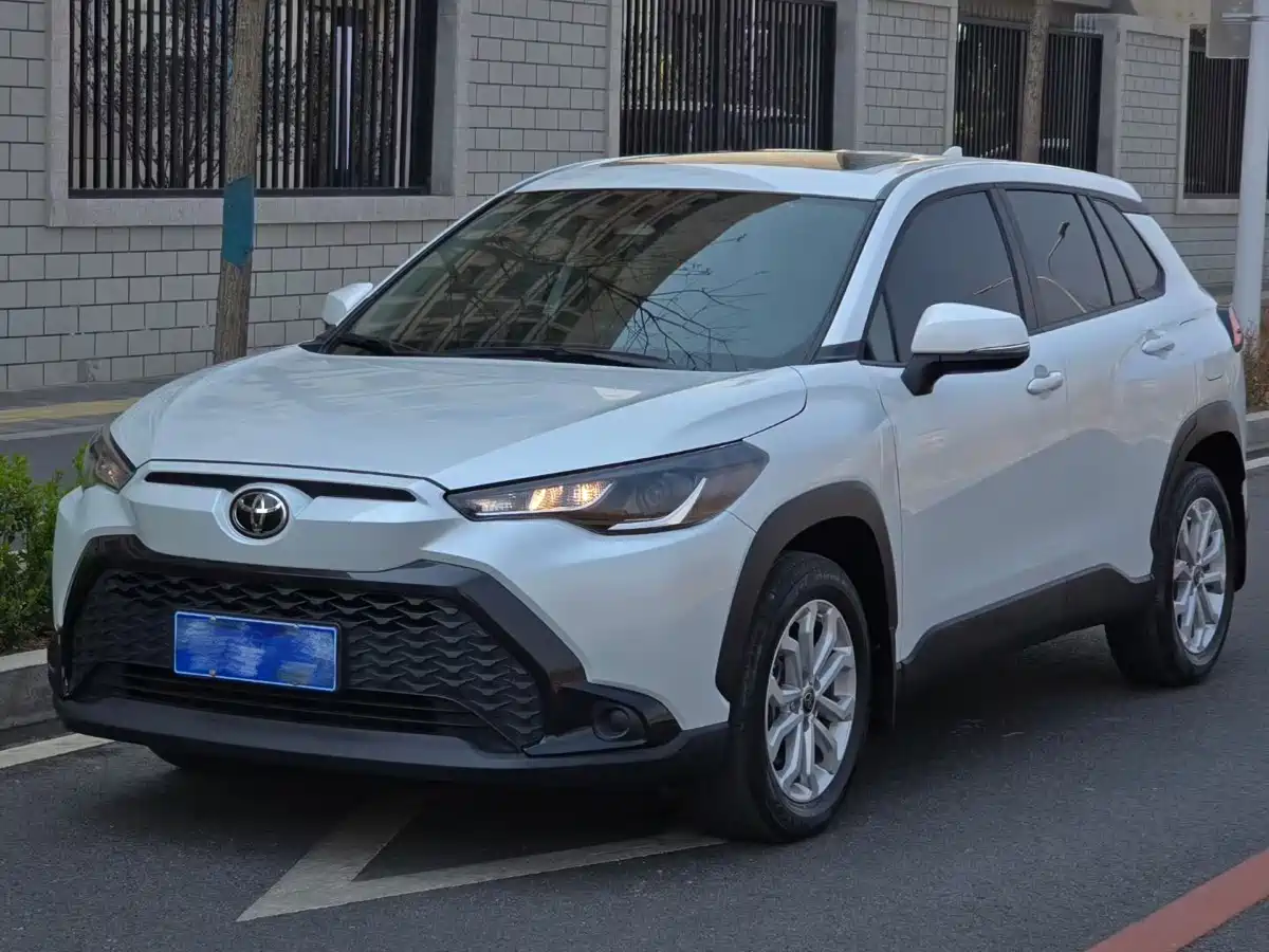 TOYOTA FENGLANDA 2023