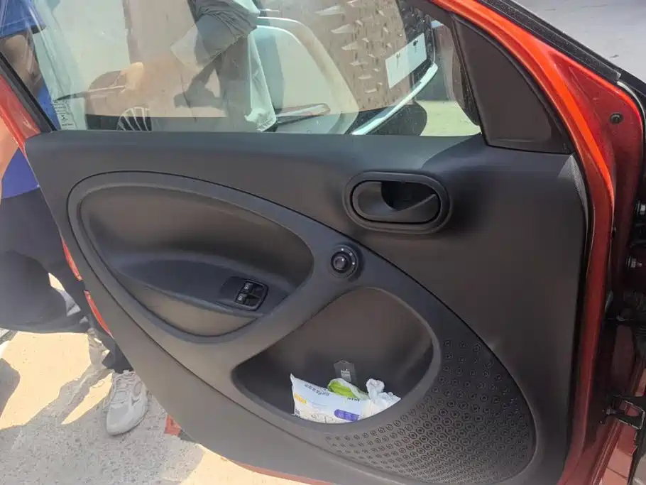 smart forfour 2018 2018 1.0L 52kW Agile Edition