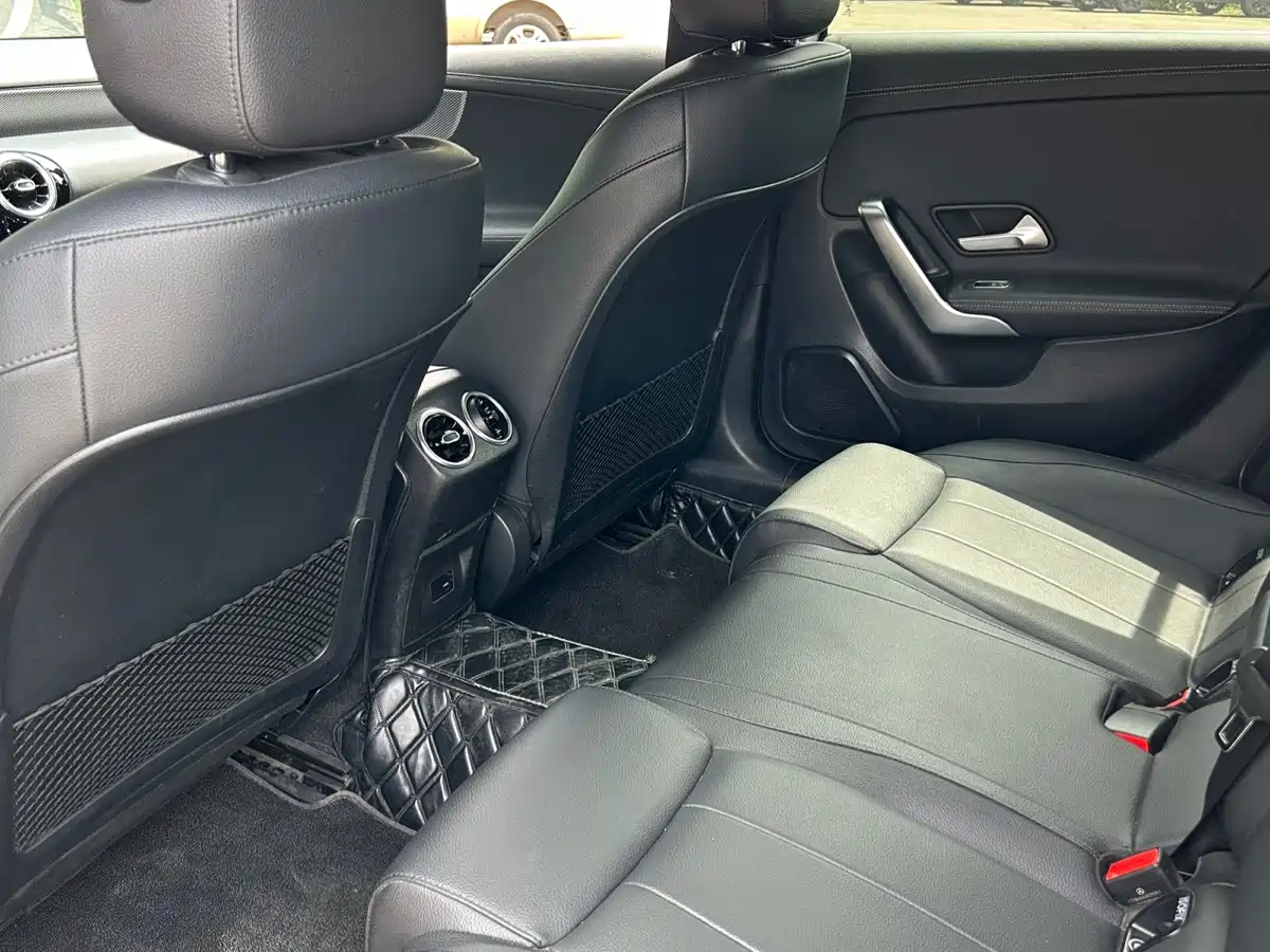 MERCEDES-BENZ A CLASS