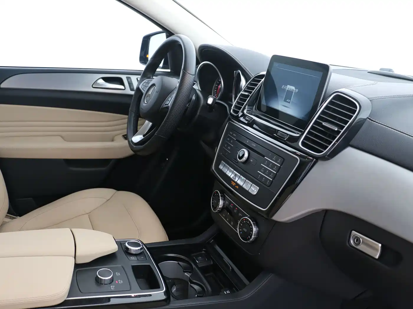 Mercedes-Benz GLE Coupe 2017 GLE 320 4MATIC Coupe SUV фото 12