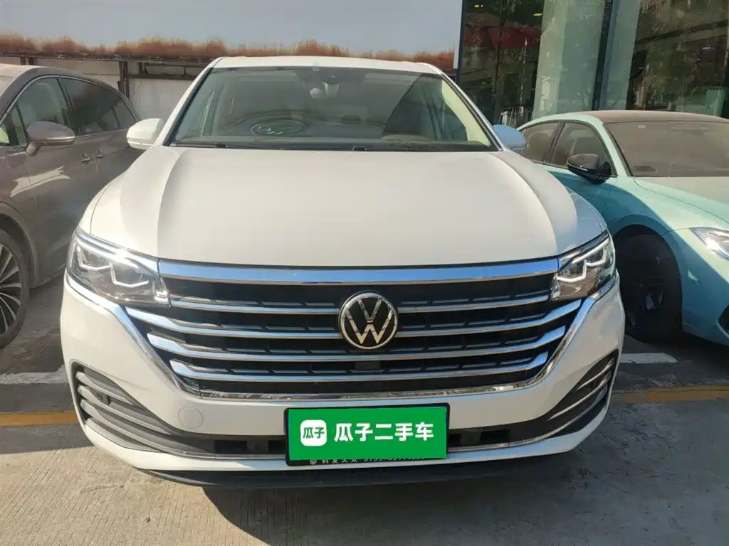 Volkswagen Viloran 2020 380TSI Premium фото 19