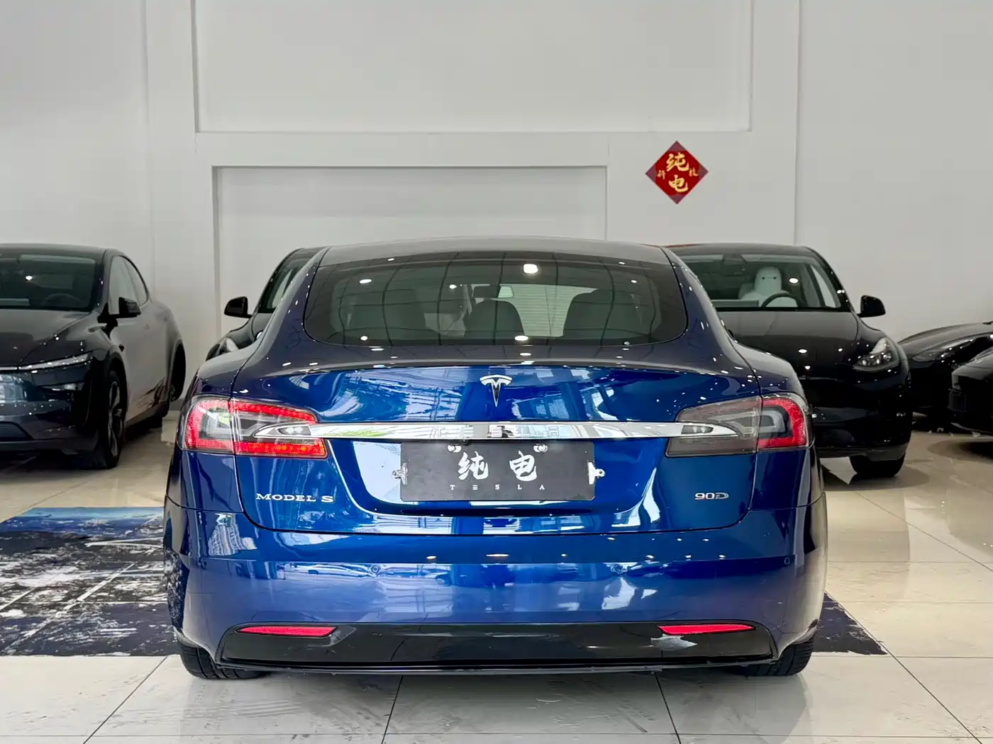 TESLA MODEL S