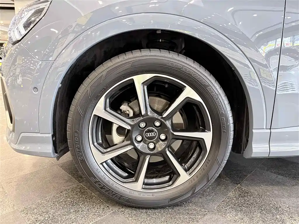 Audi Q3 2022 Model 40 TFSI RS Kit Speed Edition фото 12
