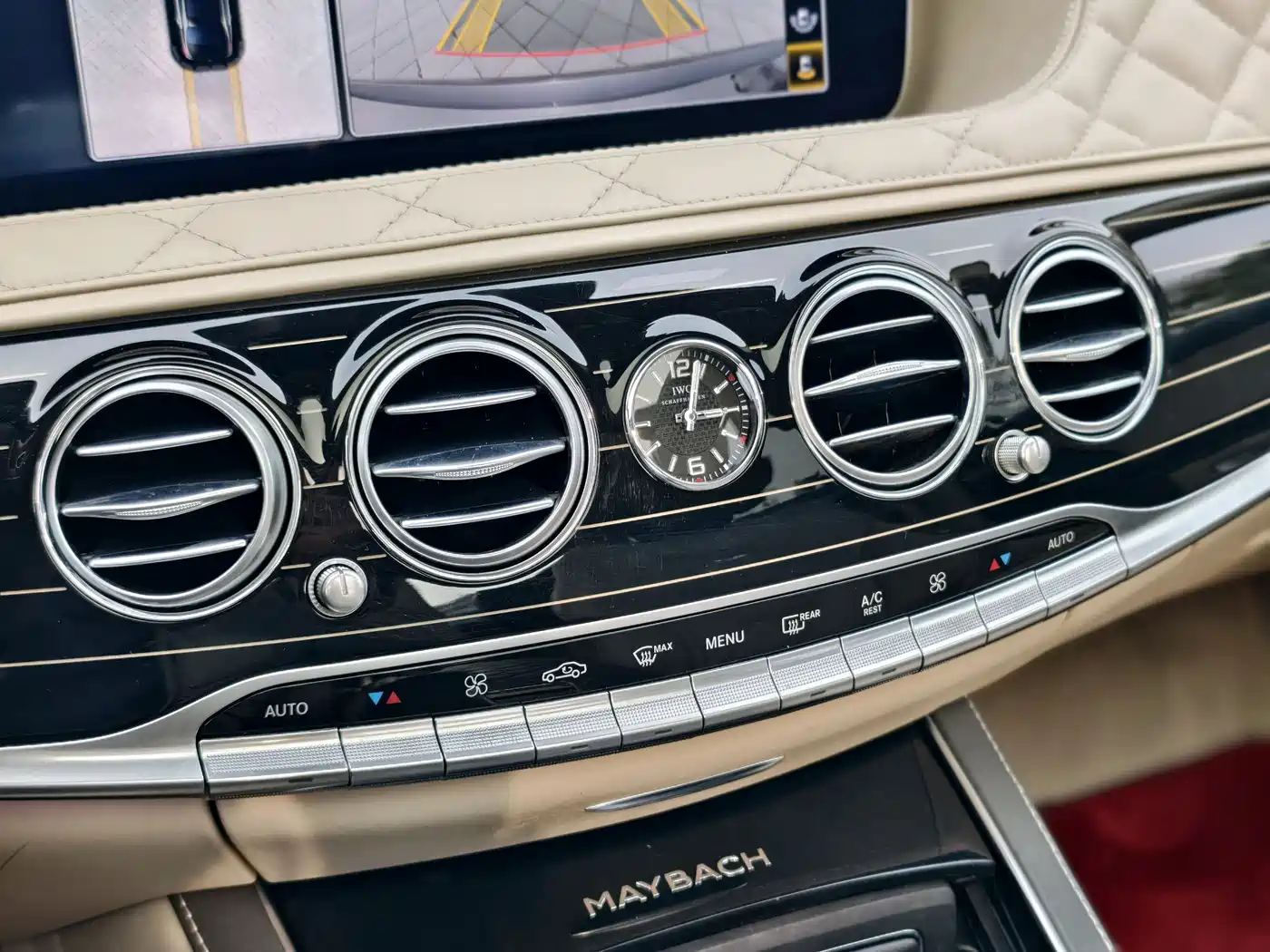 Mercedes-Benz Maybach S-Class 2018 Model S 680 фото 44