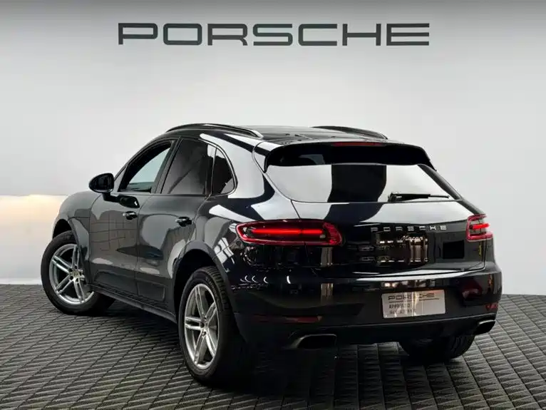 Porsche Macan 2017 Macan 2.0T фото 6