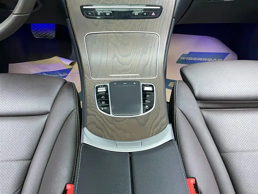 Mercedes-Benz GLC 2021 GLC 260 L 4MATIC Luxury фото 24