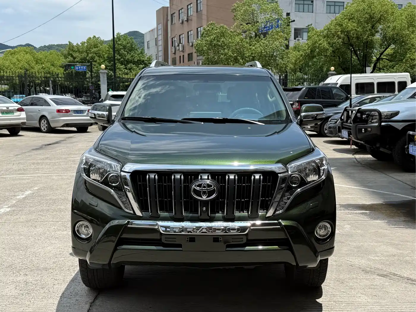 Toyota Prado (Import) 2014 2.7L Automatic Luxury