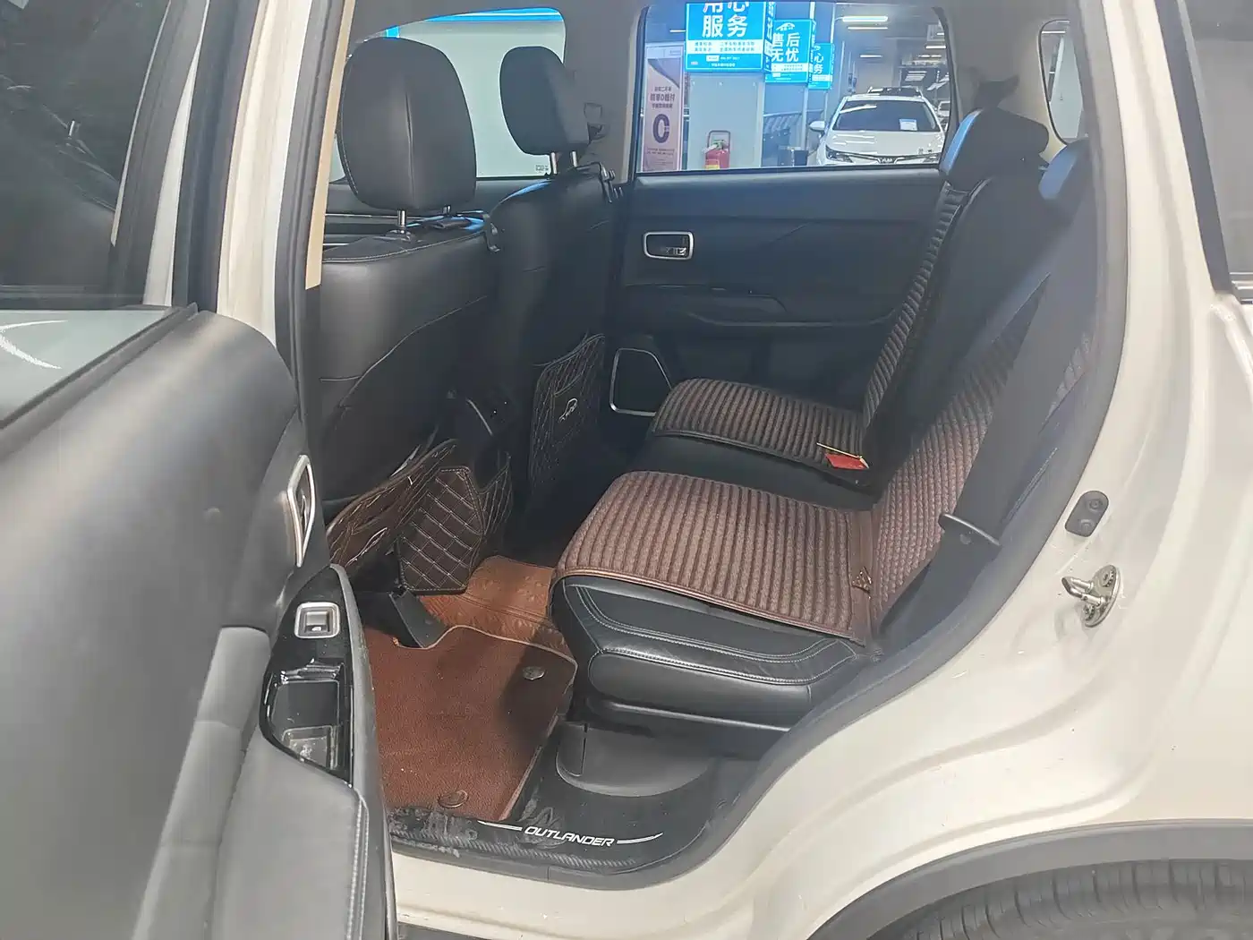 Mitsubishi Outlander 2019 2.0L 2WD Enjoy 5-Seater China VI фото 8
