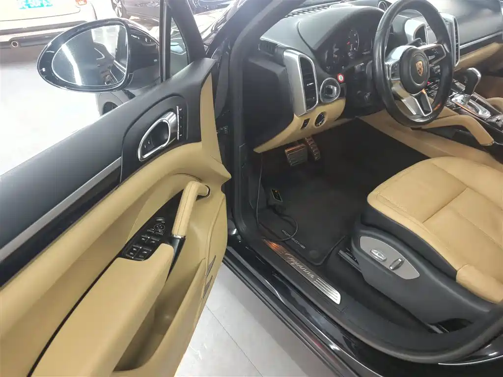 Porsche Cayenne 2016 Cayenne 3.0T фото 16