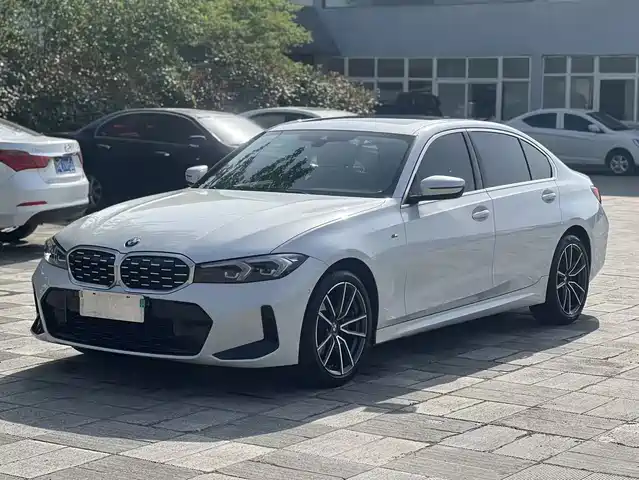 BMW 3-SERIES 2023