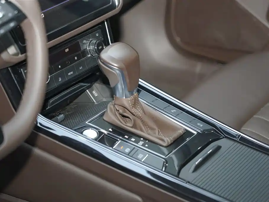 Volkswagen Phideon 2021 380TSI Luxury Edition фото 13