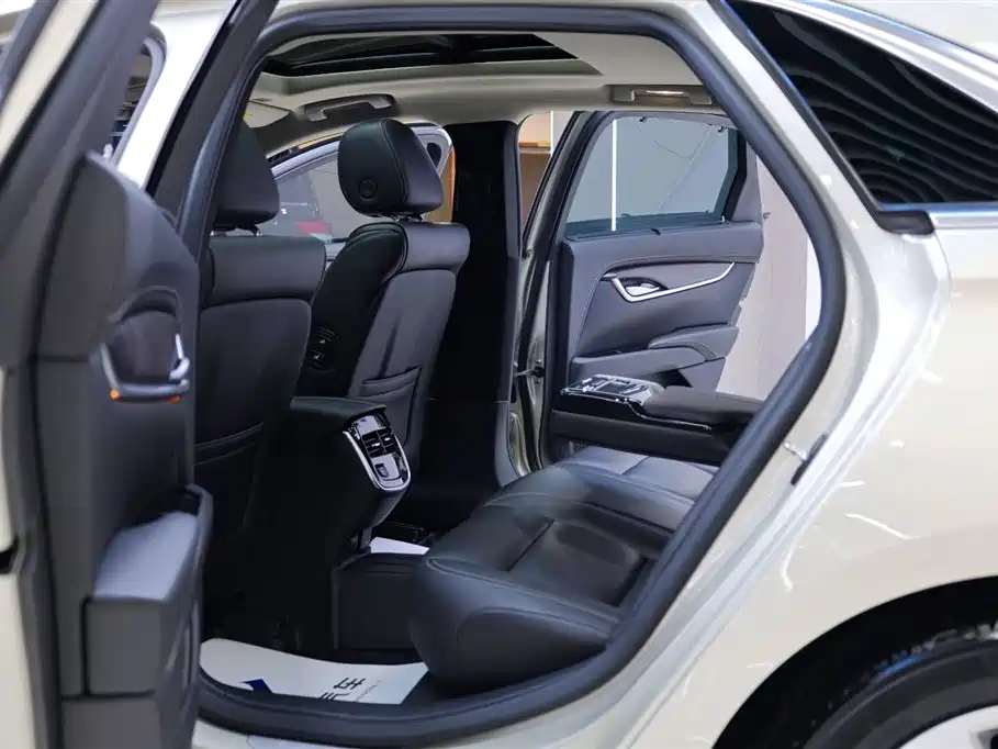 Cadillac XTS 2018 28T Luxury Model фото 30