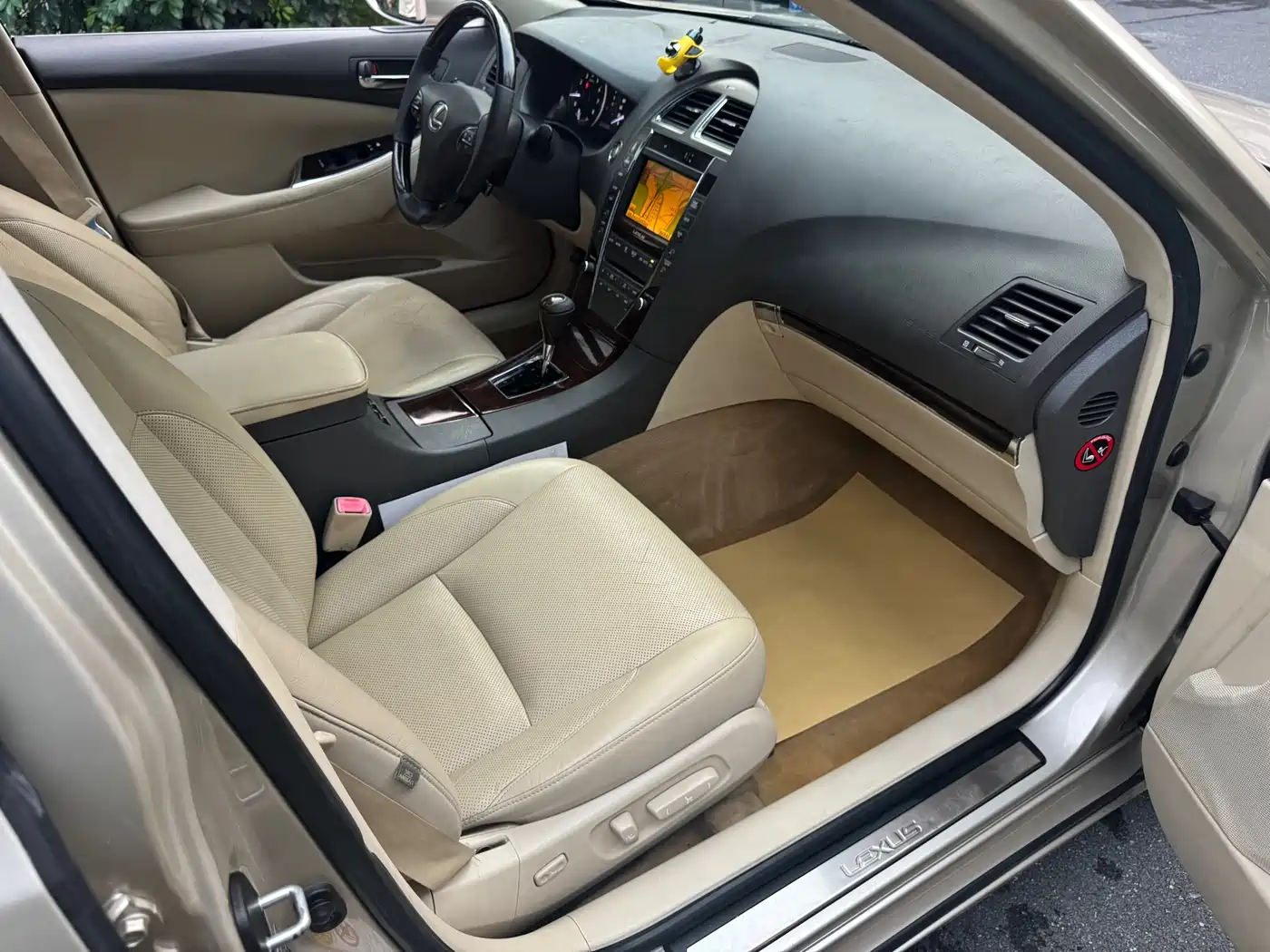 Lexus ES 2010 240 Luxury Edition фото 20