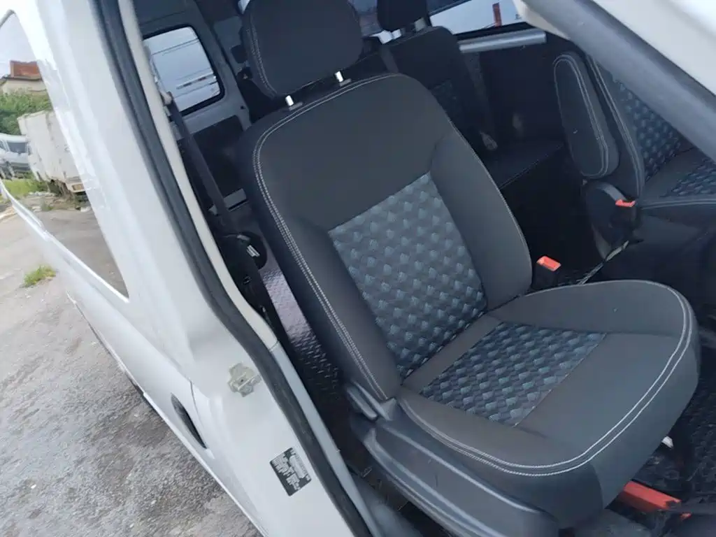 Фото 25 - Maxus Xintu V80
