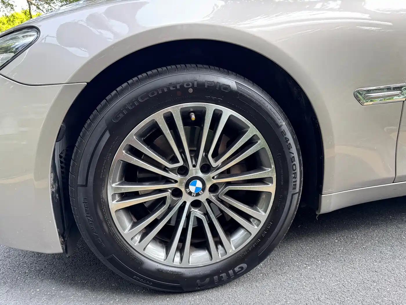 BMW 7 Series 2013 Model 730Li Luxury фото 8