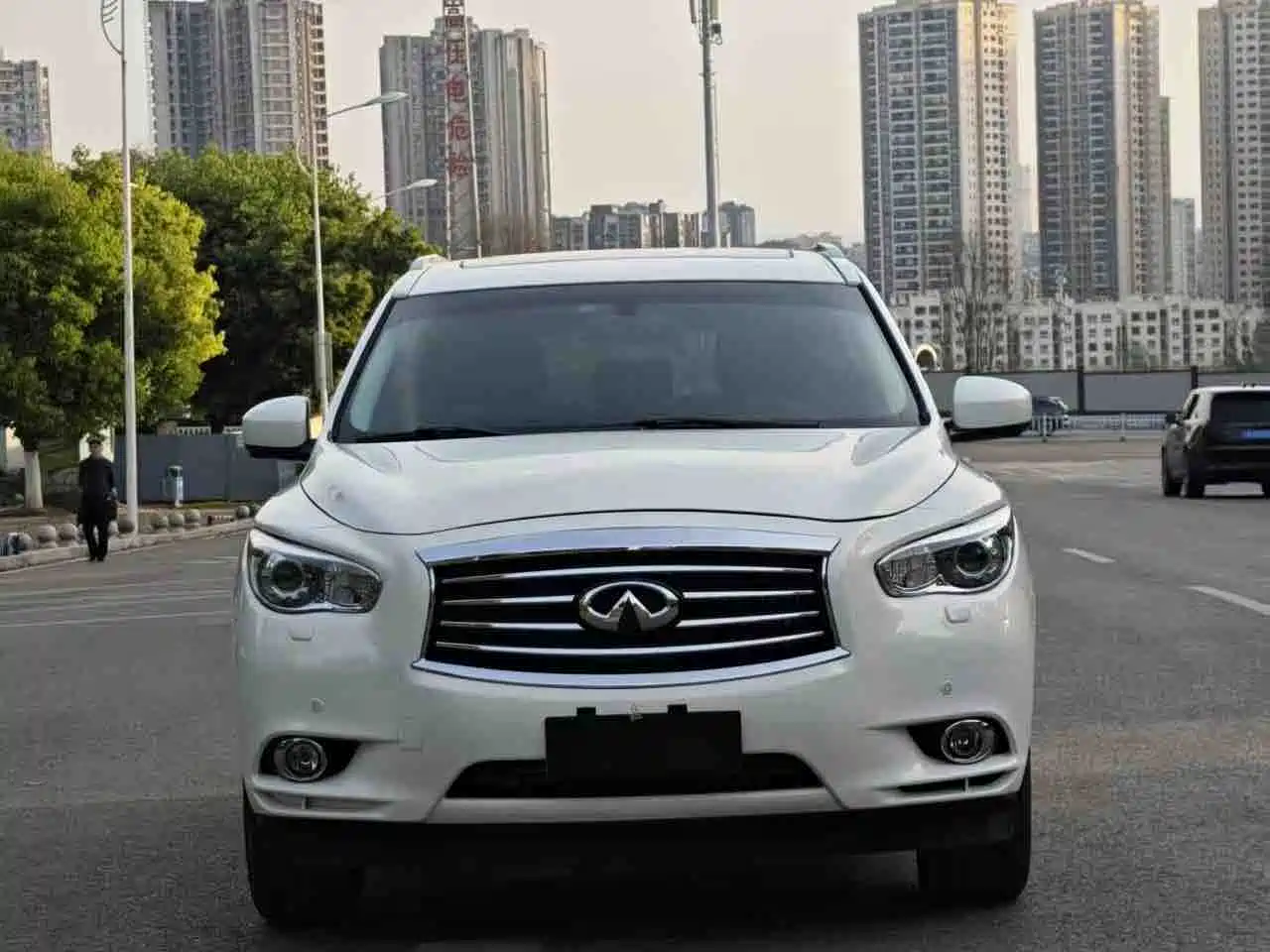 Infiniti QX60 (Import) 2016 2014 Model 2.5 S/C Hybrid 2WD Excellence Edition