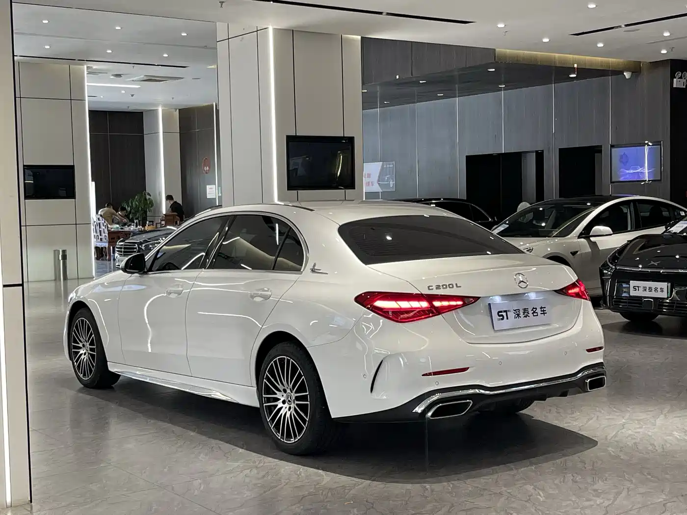 Mercedes-Benz C-Class 2023 C 200 L Sport фото 13