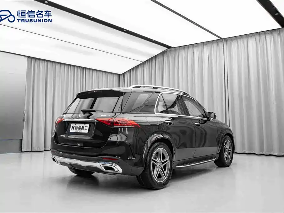 Mercedes-Benz GLE 2023 GLE 450 4MATIC Luxury фото 5