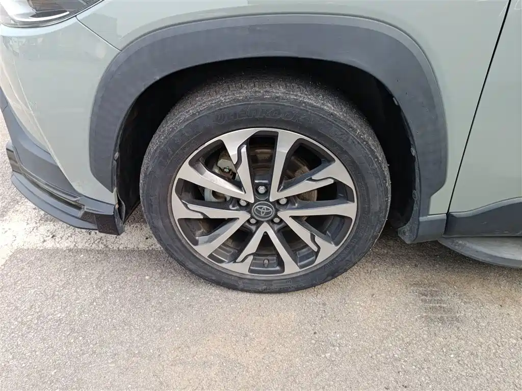 Toyota Corolla Cross 2022 2.0L Flagship Edition фото 23
