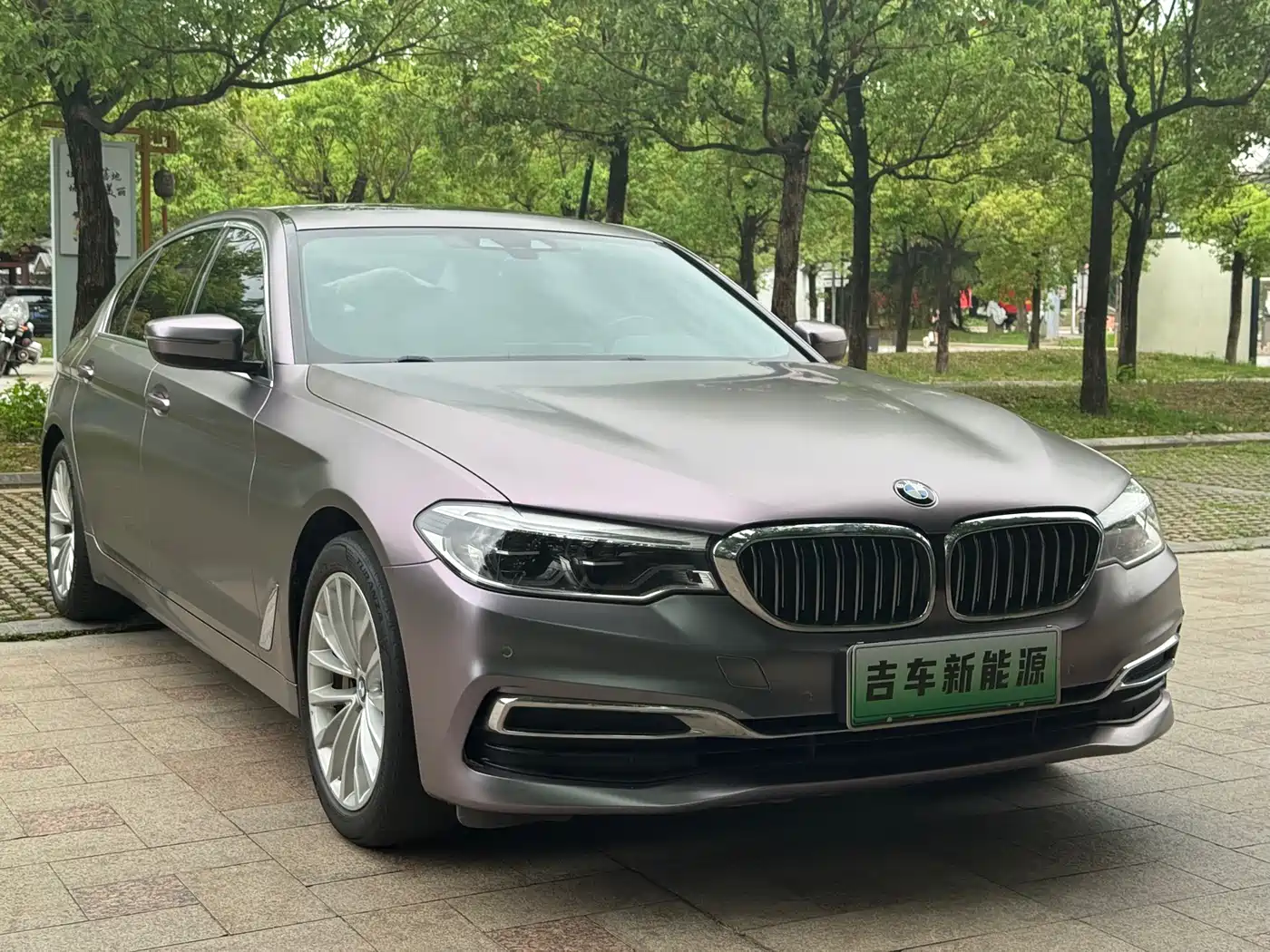 BMW 5 SERIES NEW ENERGY