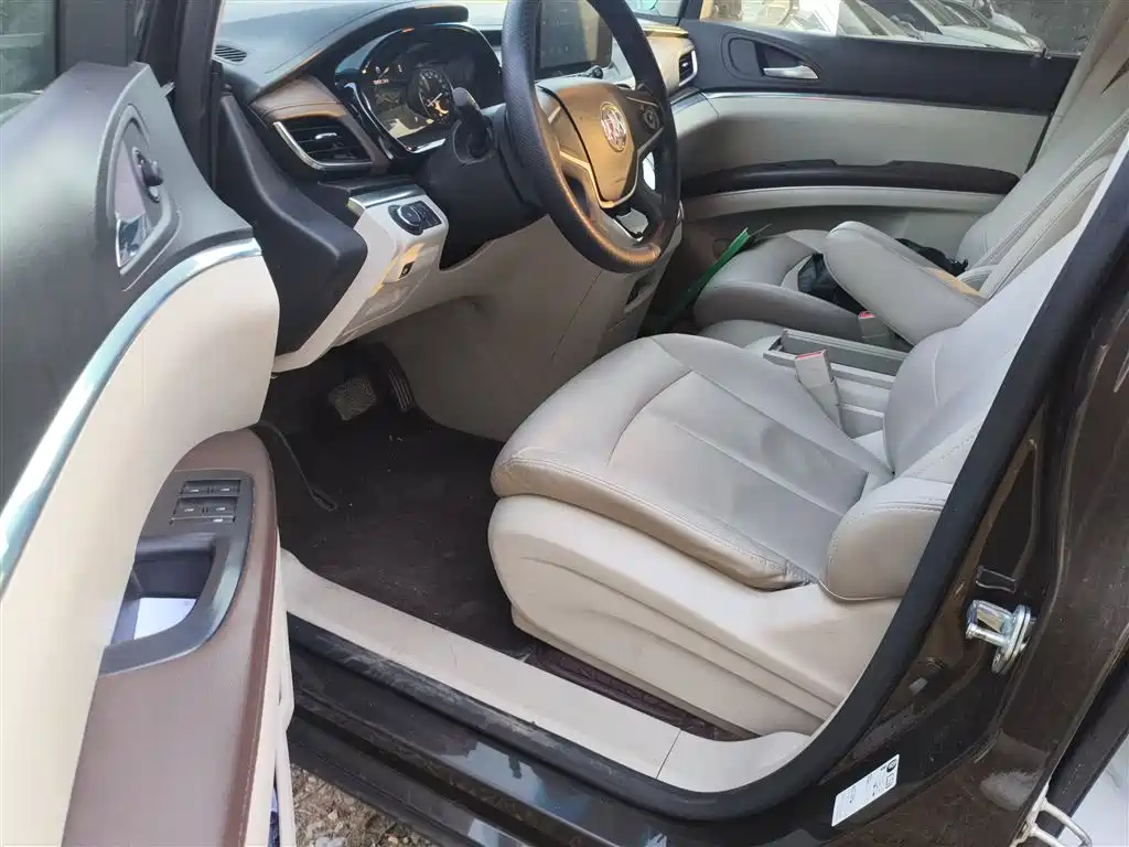 Buick GL8 2021 Land Business Class 652T Comfort фото 14