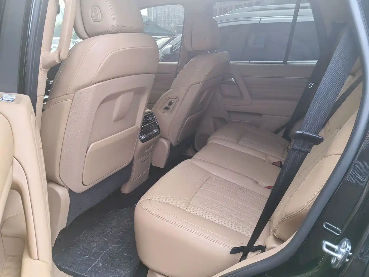 BAIC ORV Beijing Off-Road BJ60 Leiting 2024 Magic Core E-Drive Advanced 5-seater фото 6