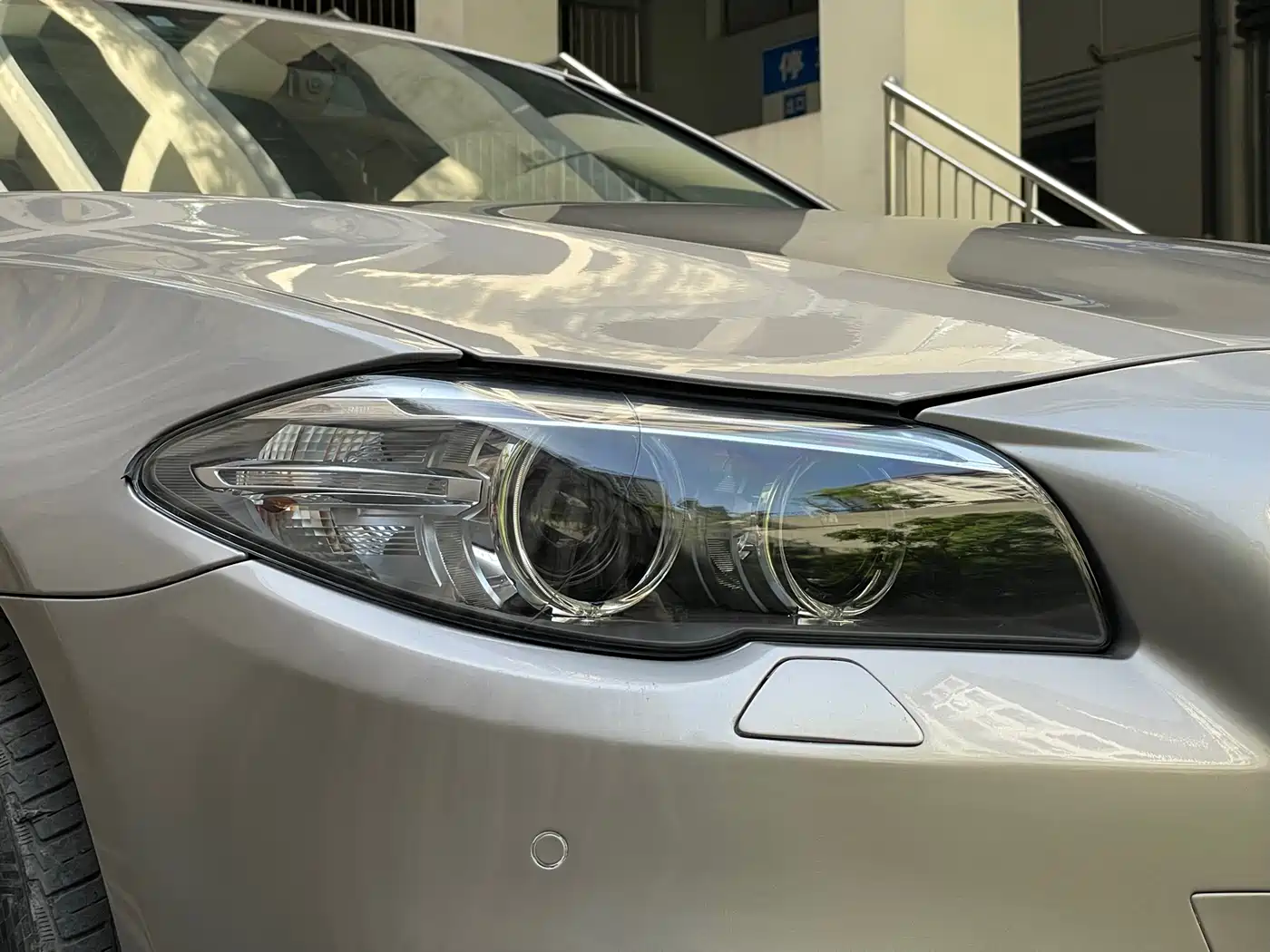 BMW 5 Series 2014 520Li Elegance фото 10
