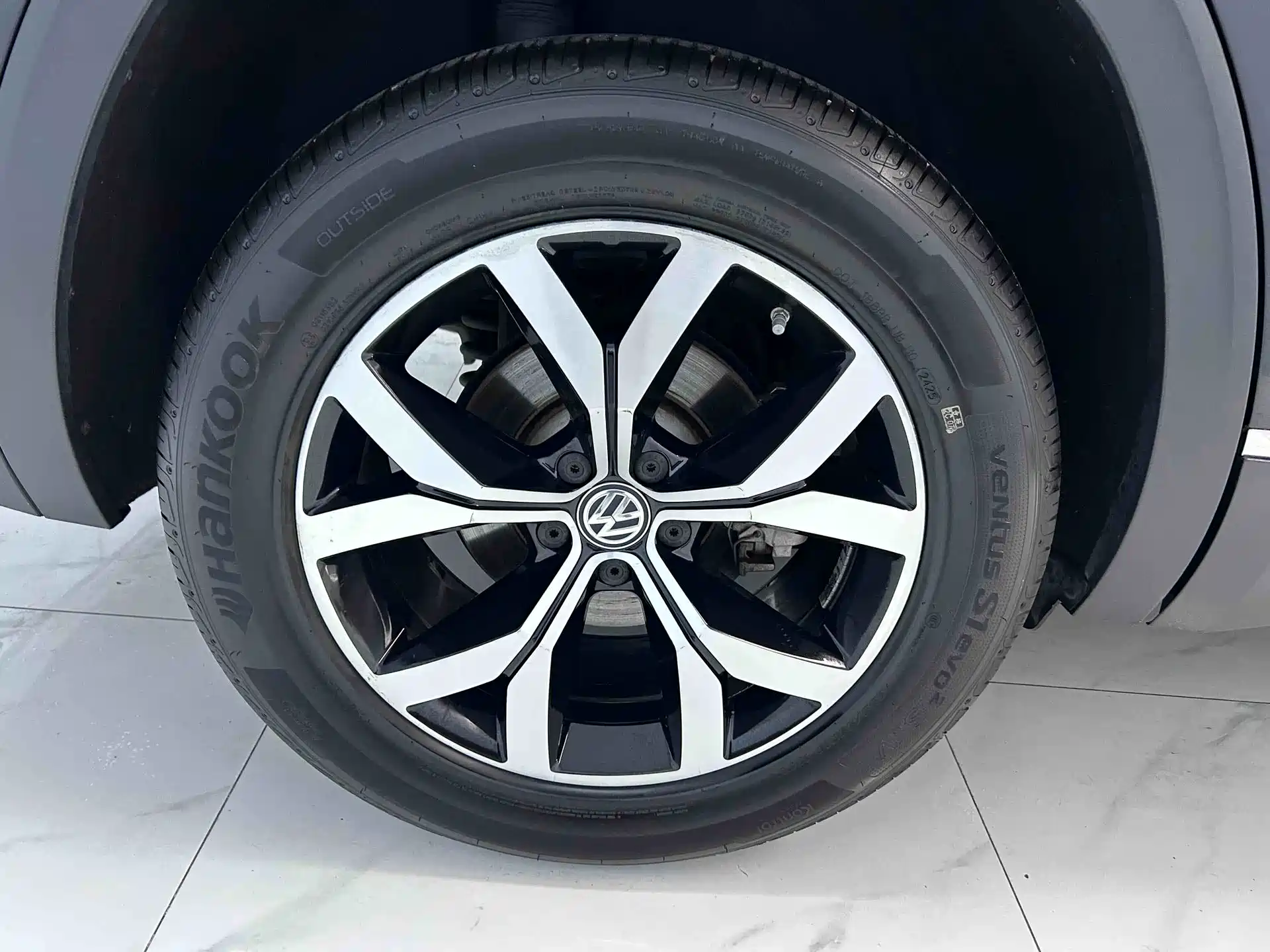 Фото 30 - Volkswagen Teramont