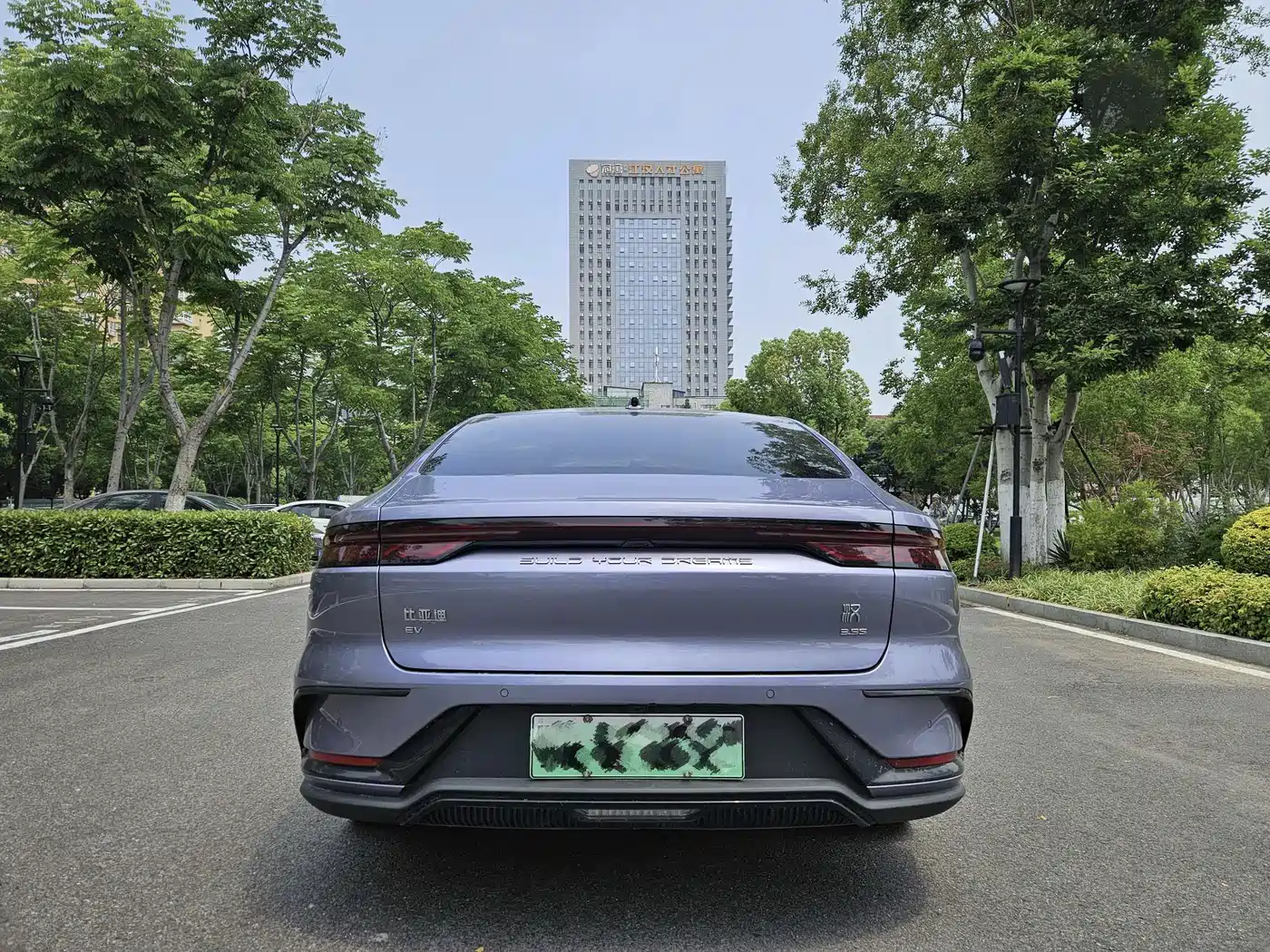 BYD Han 2024 EV Glory Edition 610KM AWD Celestial Eye Smart Driving фото 4
