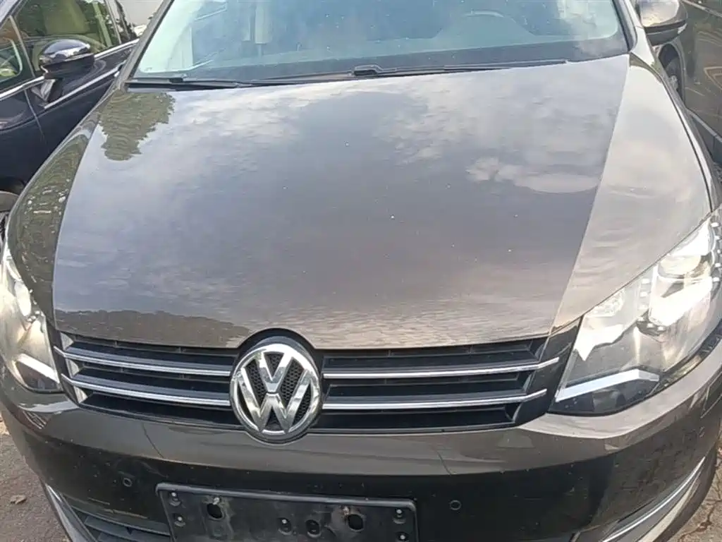 Volkswagen Sharan 2014 2.0TSI Comfort фото 3