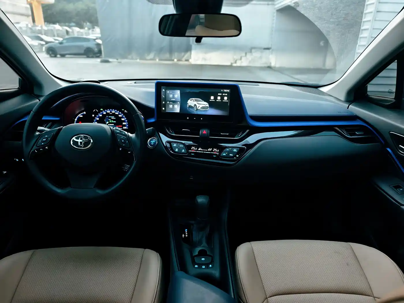 Toyota C-HR 2024 2023 Model 2.0L Smart Hybrid Comfort Edition