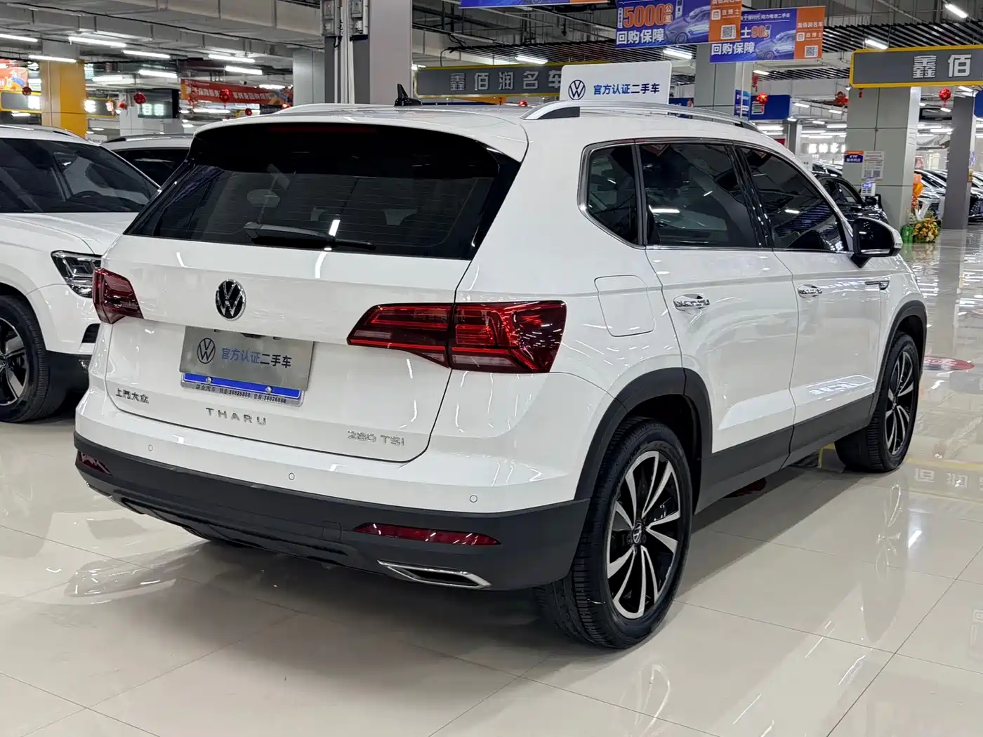 Volkswagen Tharu 2022 280TSI FWD Luxury Edition фото 6