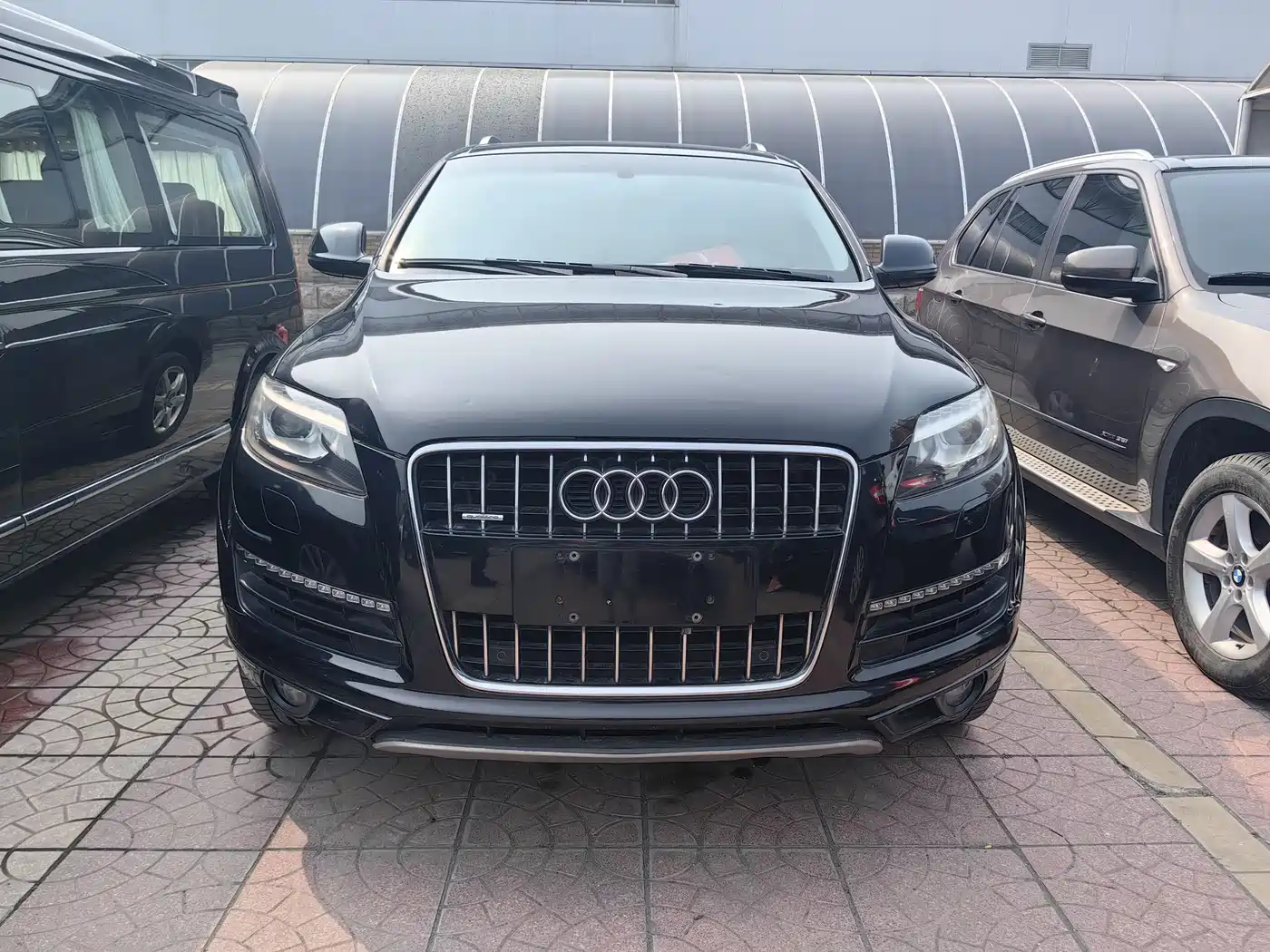 Audi Q7 2011 3.0 TFSI Technology (200kW) фото 2