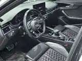 Фото 4 - Audi RS 4
