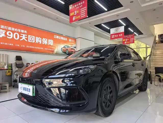  BYD Hai Bao 05 DM-i 2025 DM-i Smart Drive Edition 55KM Luxury