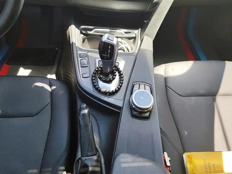 BMW 3 Series 2017 320Li xDrive Fashion фото 16