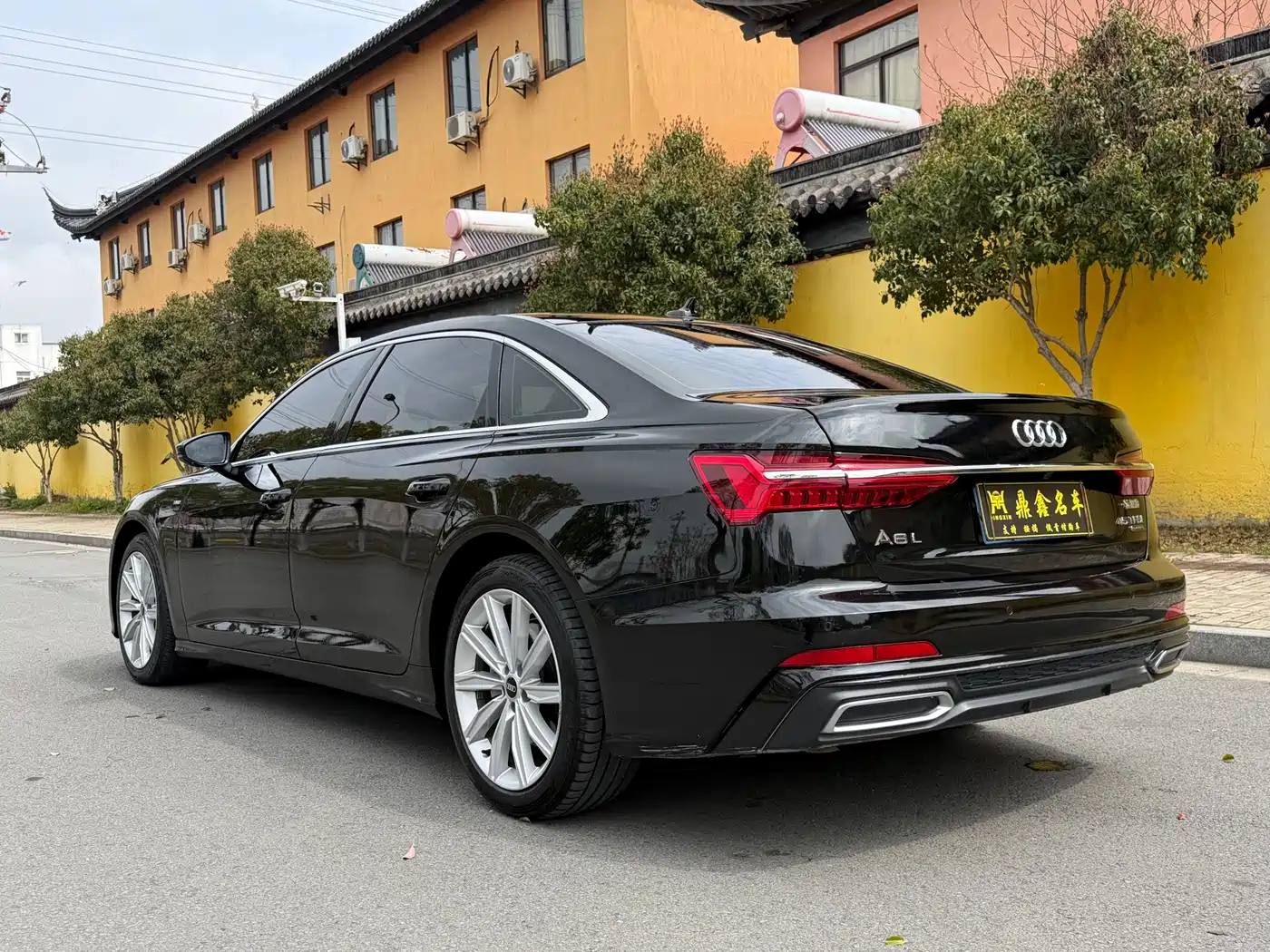 AUDI A6L