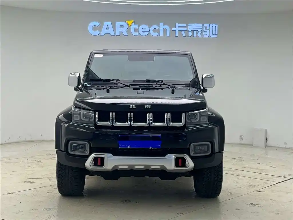 BAIC ORV Beijing Offroad BJ40 2024 2.0T Urban Hunter Glory Edition фото 2