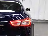 Photo 22 - Maserati Ghibli