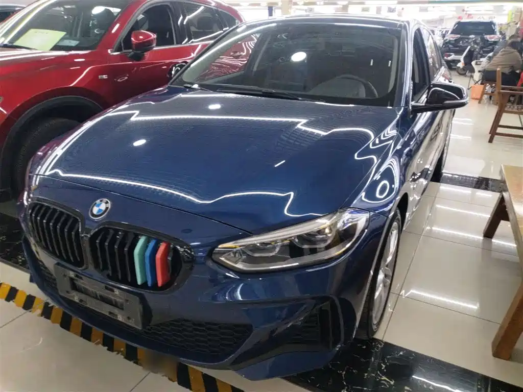 BMW 1-SERIES