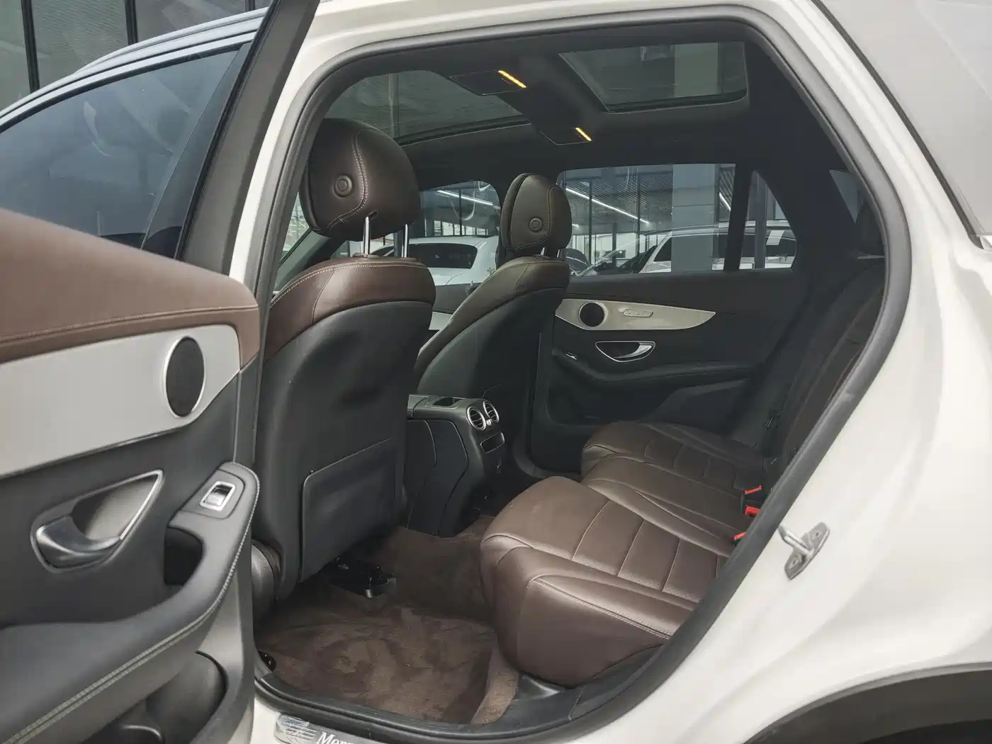 Mercedes-Benz GLC 2022 Facelift III GLC 260 L 4MATIC Dynamic фото 7