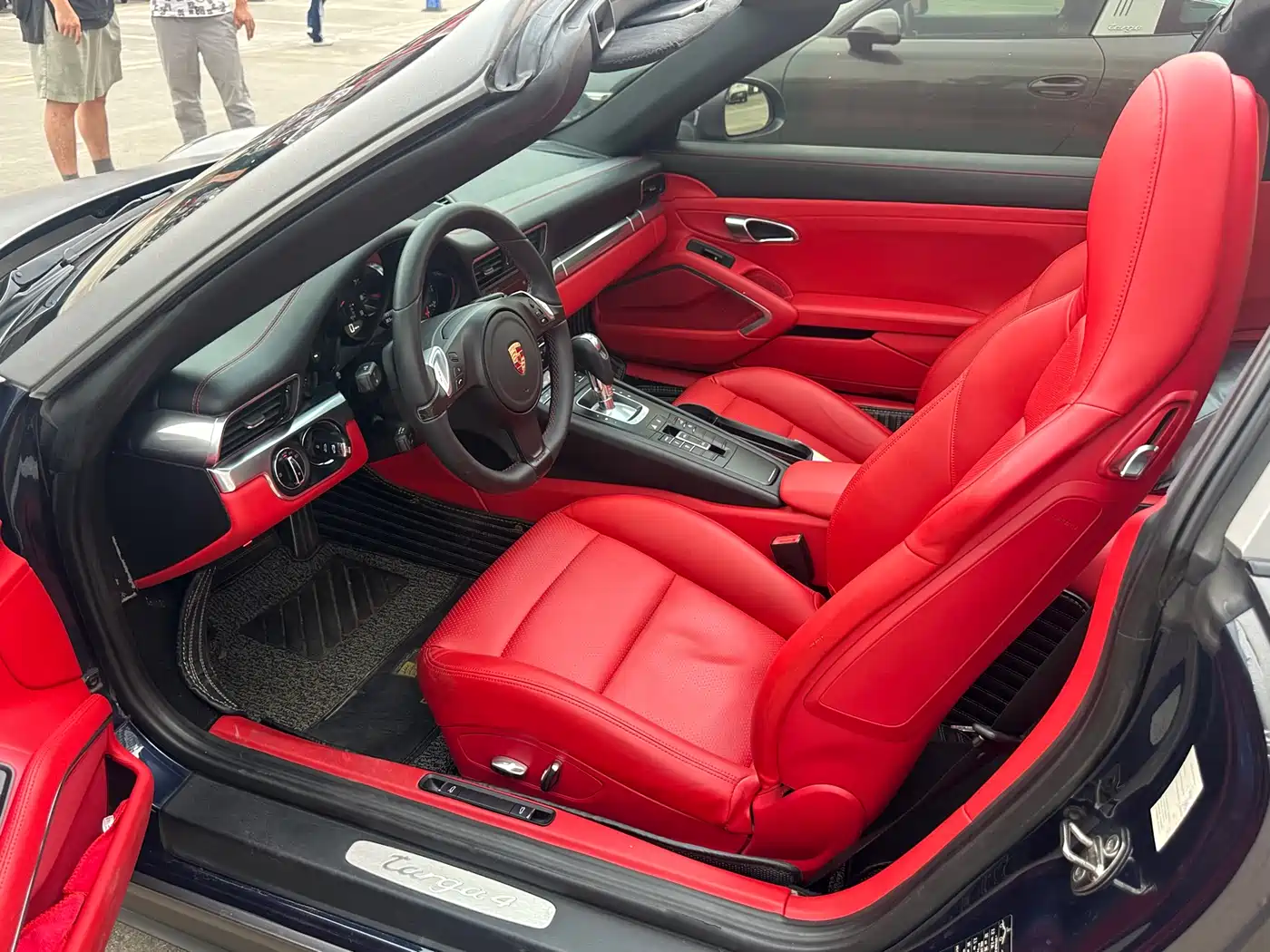 Porsche 911 2014 Targa 4 3.4L фото 5