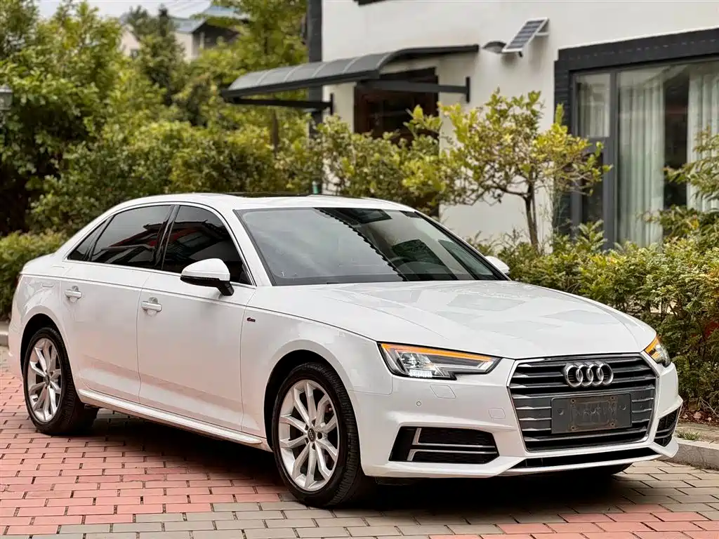 Audi A4L 2018 30th Anniversary 40 TFSI Fashion фото 11