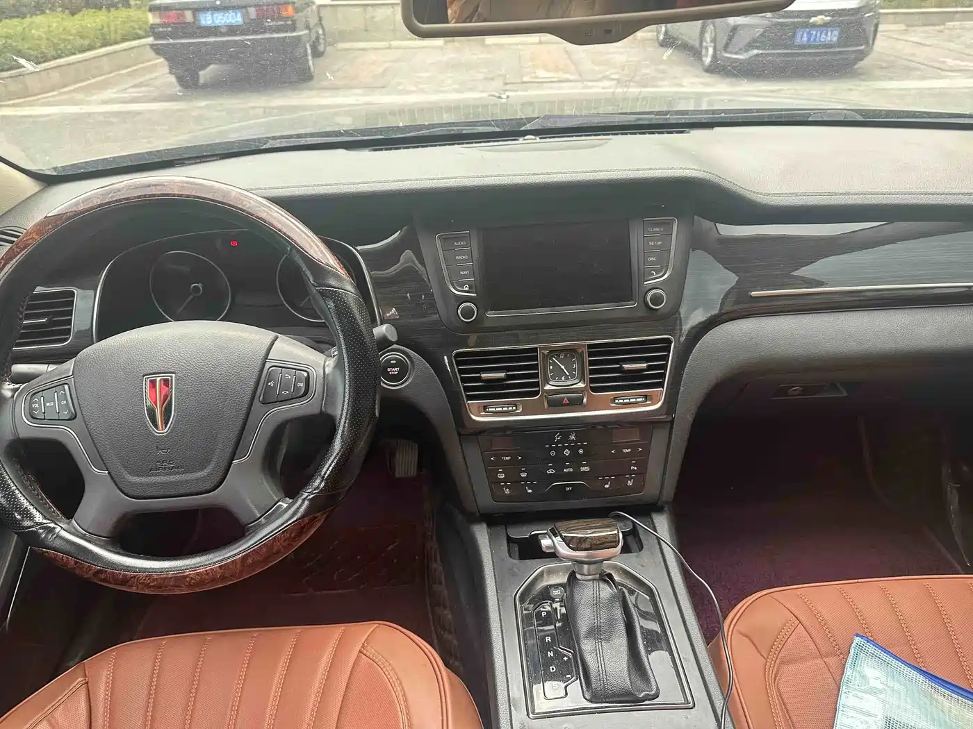Hongqi H7 2019 2019 2.0T Flagship Edition